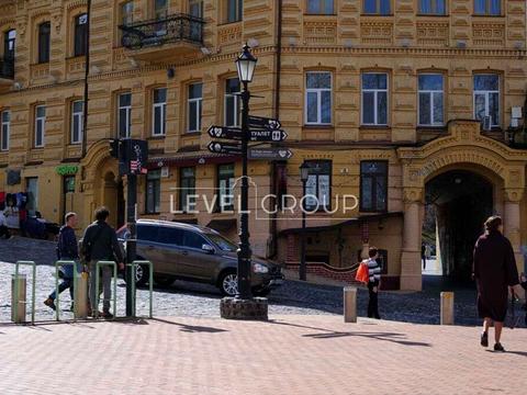 квартира за адресою Київ, Андріївський узвіз, 34