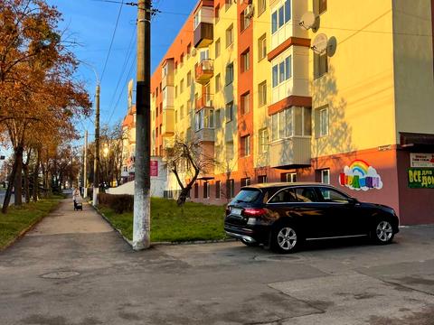 комната по адресу Кулика і Гудачека ул. (Макарова), 42