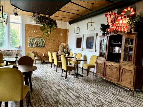 комерційна за адресою Боголюбова вул., 26