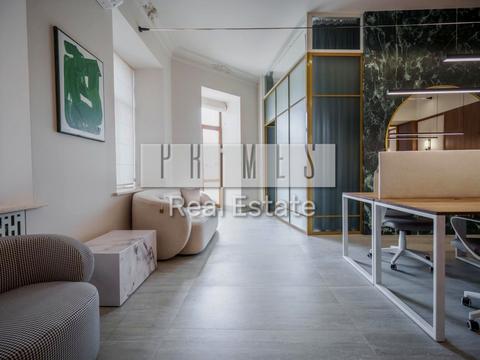 комерційна за адресою Велика Васильківська вул. (Червоноармійська), 43/16