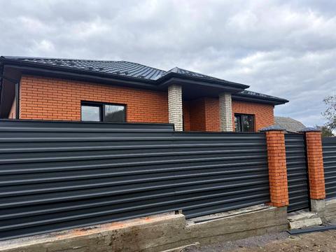 дом по адресу провулок Ясний,  92 м2