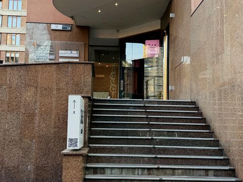 комерційна за адресою Жилянська вул., 59