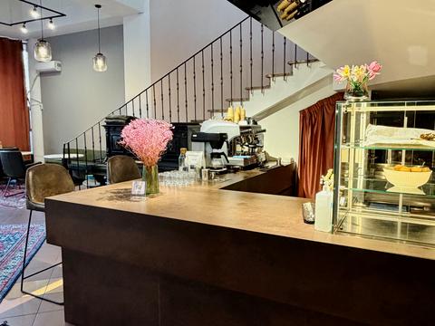 комерційна за адресою Жилянська вул., 59