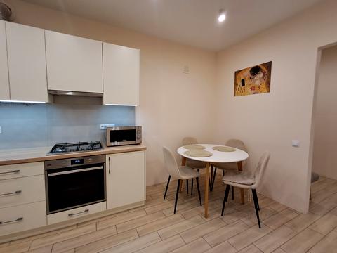 квартира по адресу Космичная ул., 3