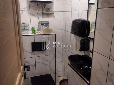 комерційна за адресою Леоніда Первомайського вул., 9-А