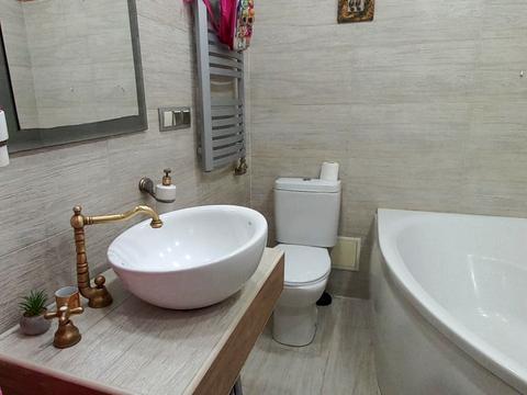 квартира за адресою Молодіжна вул., 7