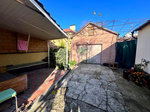 дом по адресу Уездная ул., 4