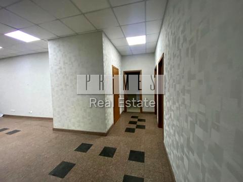 комерційна за адресою Велика Васильківська вул. (Червоноармійська), 72