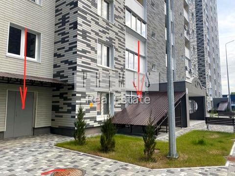 комерційна за адресою Ревуцького вул., 54-А