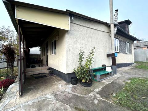 будинок за адресою Центральна вул. (Жовтнева)