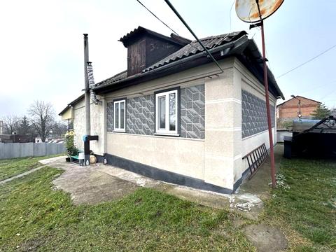 будинок за адресою Центральна вул. (Жовтнева)