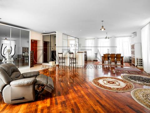 коммерческая по адресу вул. Большая Васильковская, 18