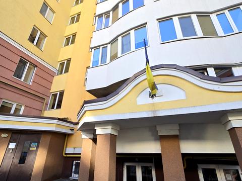 коммерческая по адресу Ярослава мудрого, 104