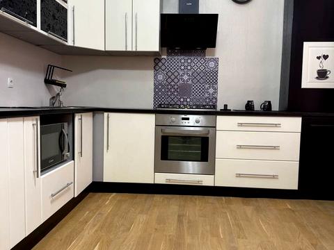 квартира за адресою Василя Симоненка вул., 4