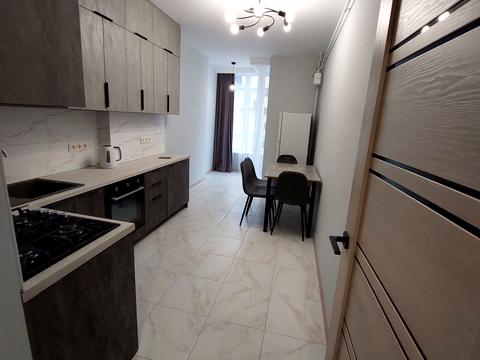 квартира за адресою Малоголосківська вул., 10