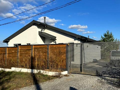 будинок за адресою Джерельна