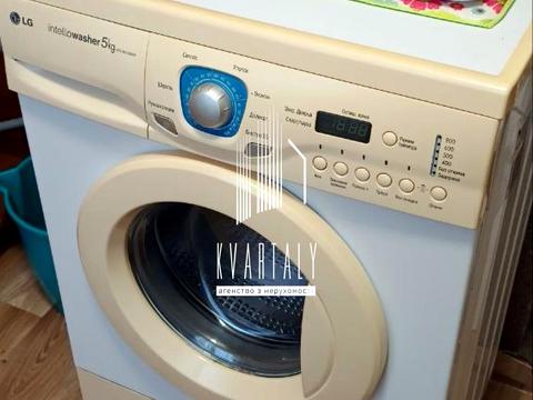 квартира за адресою Зодчих вул., 30