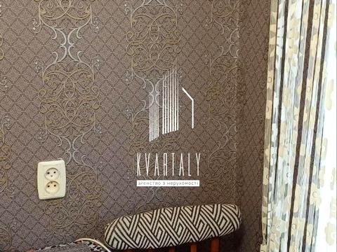 квартира за адресою Зодчих вул., 30