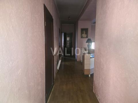 будинок за адресою Квітнева вул., 1