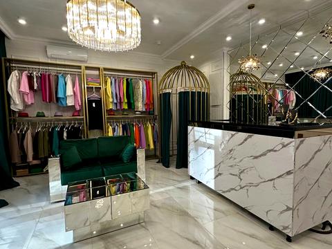 комерційна за адресою Педагогічна вул., 20б