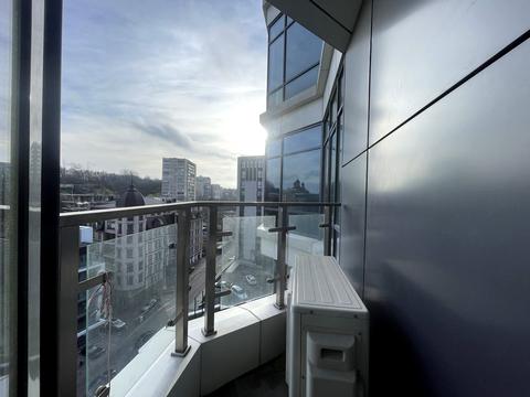 квартира за адресою Болсуновська вул. (Сергія Струтинського), 2