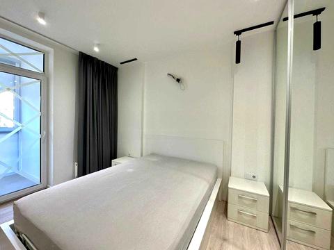 квартира за адресою Салютна вул., 2