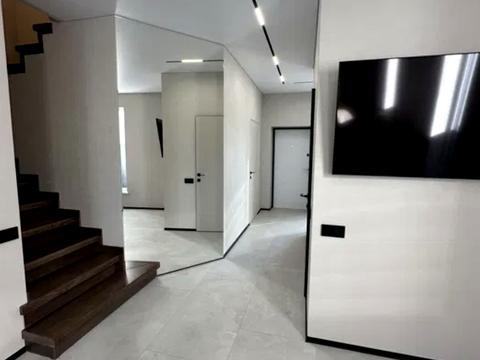 будинок за адресою с. Софіївська борщагівка, Райдужна вул.