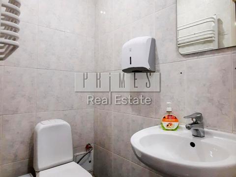 комерційна за адресою Верховинна вул., 9