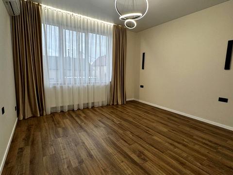 дом по адресу с. Криховцы, Станіславська, 8