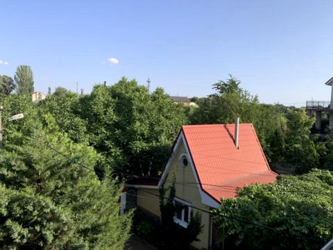 будинок за адресою Коротка