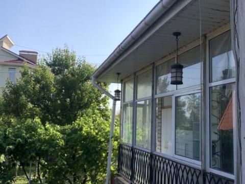 будинок за адресою Коротка