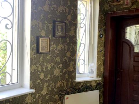 будинок за адресою Коротка