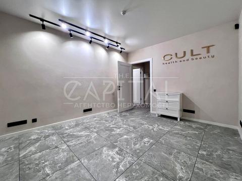 комерційна за адресою Князів Острозьких вул. (Московська), 41/8