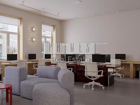 комерційна за адресою Жилянська вул., 5