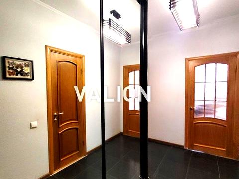 квартира за адресою Воскресенська вул., 12-Б