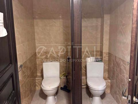 комерційна за адресою Софіївська вул., 16