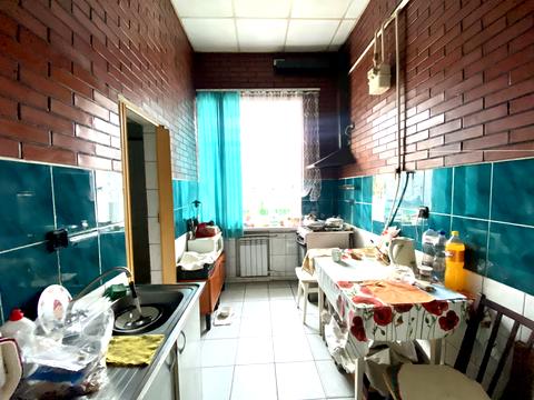 будинок за адресою Героїв Крут вул. (Червоних Курсантів), 6