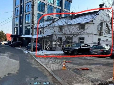 комерційна за адресою Редутна вул., 58