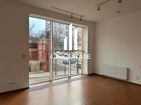 комерційна за адресою Юрія Горовця вул. (Гусенка), 17