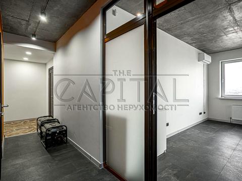 комерційна за адресою Срібнокільська вул., 1