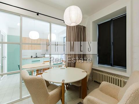 комерційна за адресою Костельна вул., 6