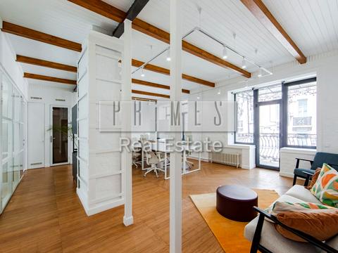 комерційна за адресою Костельна вул., 6