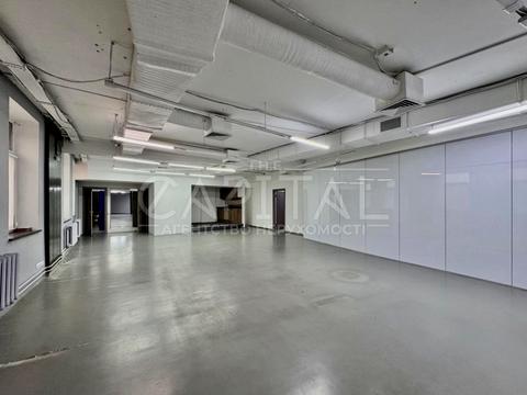 коммерческая по адресу Леси Украинки бульв., 23