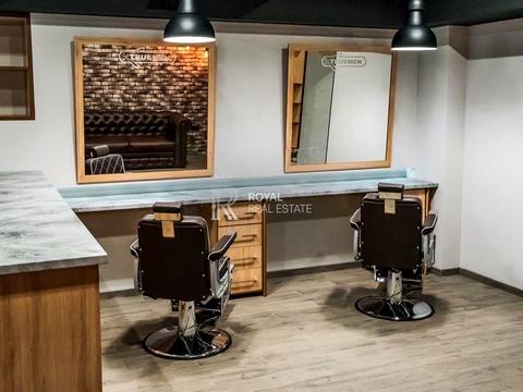 комерційна за адресою Малопідвальна вул., 218