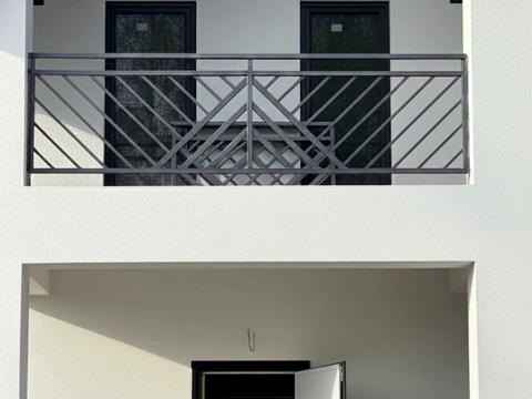 дом по адресу Каштановая ул. (Тракторна), 128А