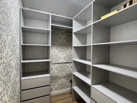 квартира за адресою Домбровського вул., 3б, к.4-7