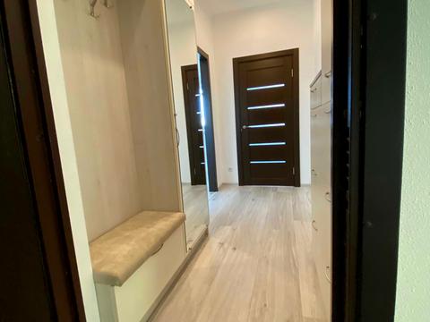 квартира за адресою Літературна вул., 8