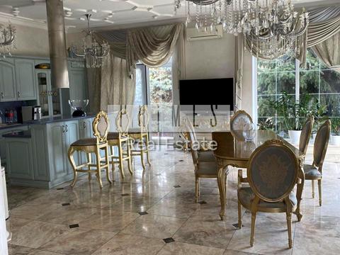 будинок за адресою смт. Козин, Старокиївська вул.