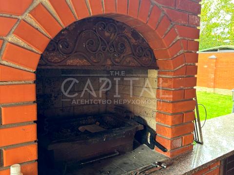 будинок за адресою с. Нові Петрівці, Чубинського вул., 2