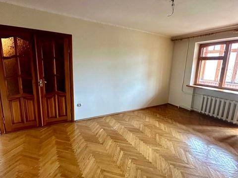 квартира за адресою Студентська вул., 4